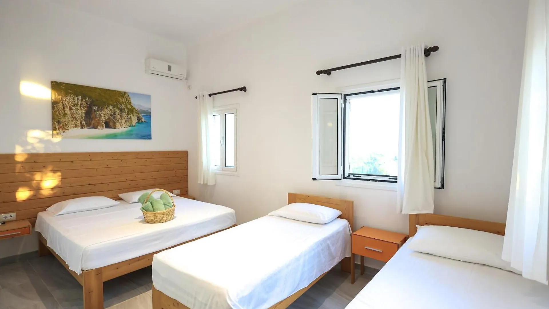 Casablanca Rooms Dhermi