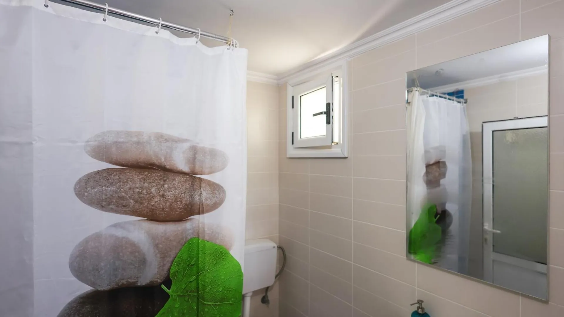 Casablanca Rooms Dhermi Guest house