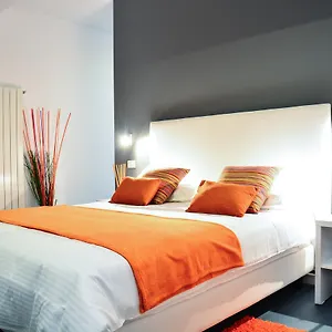 living-aparthotel.bucharesthotelsnow.com/